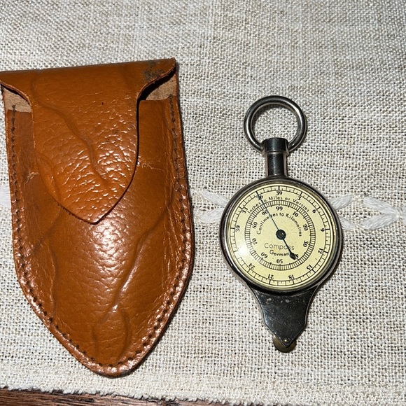 Vintage German Map Wheel, Leather Pouch, Nautical, Statute, Inch/Miles,Cent/Kilo - Picture 2 of 14